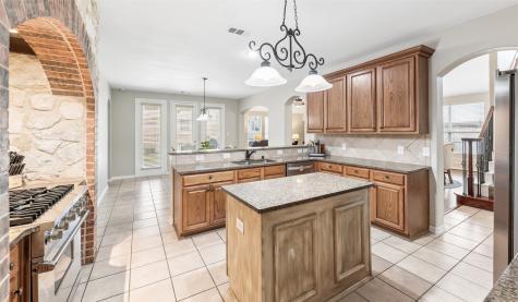 1301 Bramble Lane Mansfield TX 76063