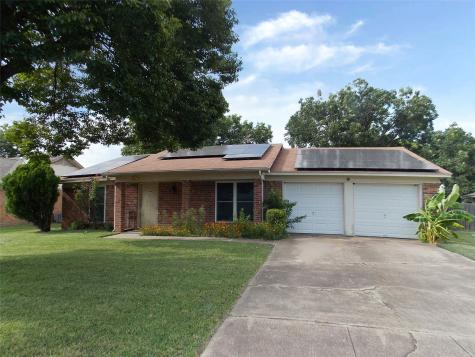 1209 Juniper Lane Benbrook TX 76126