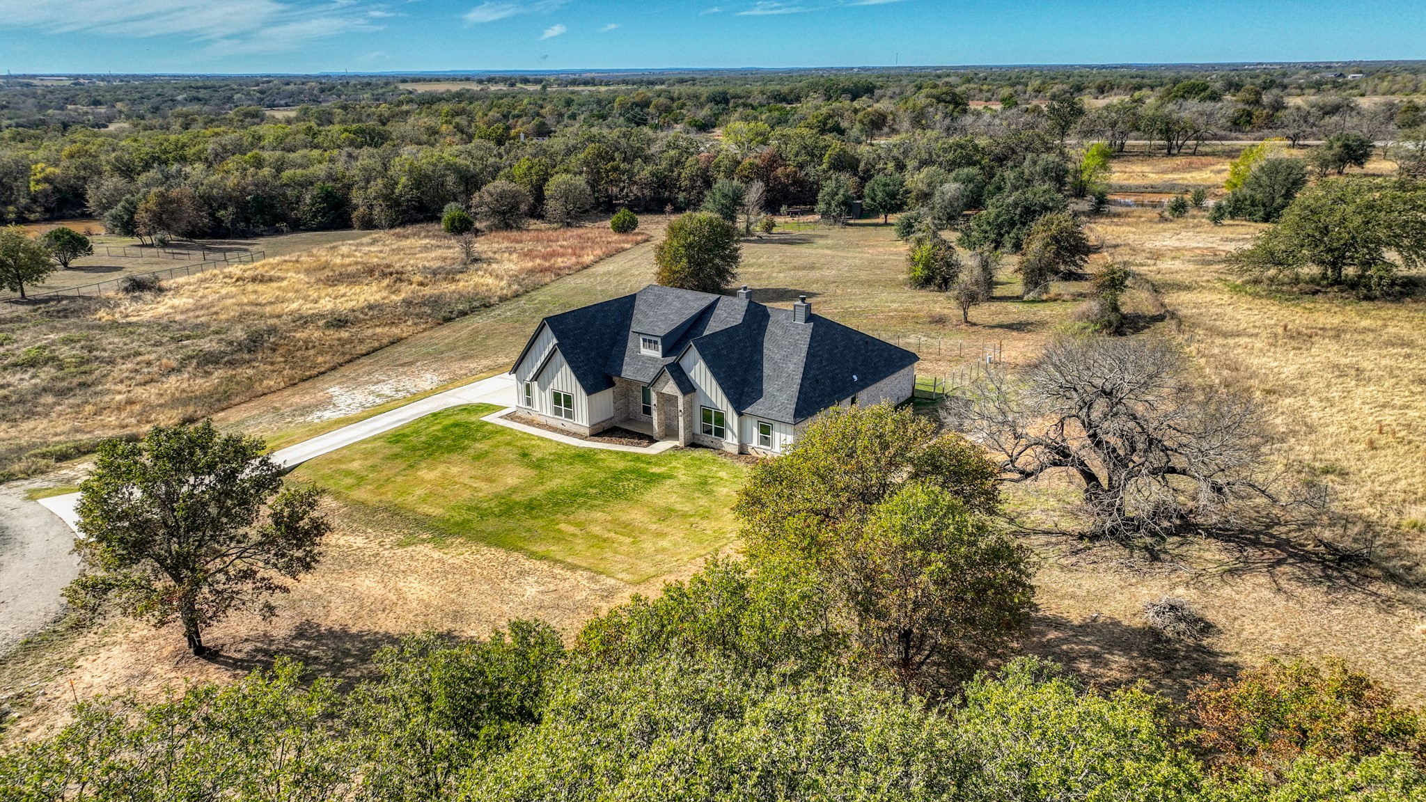 121 Dubois Road Poolville TX 76487
