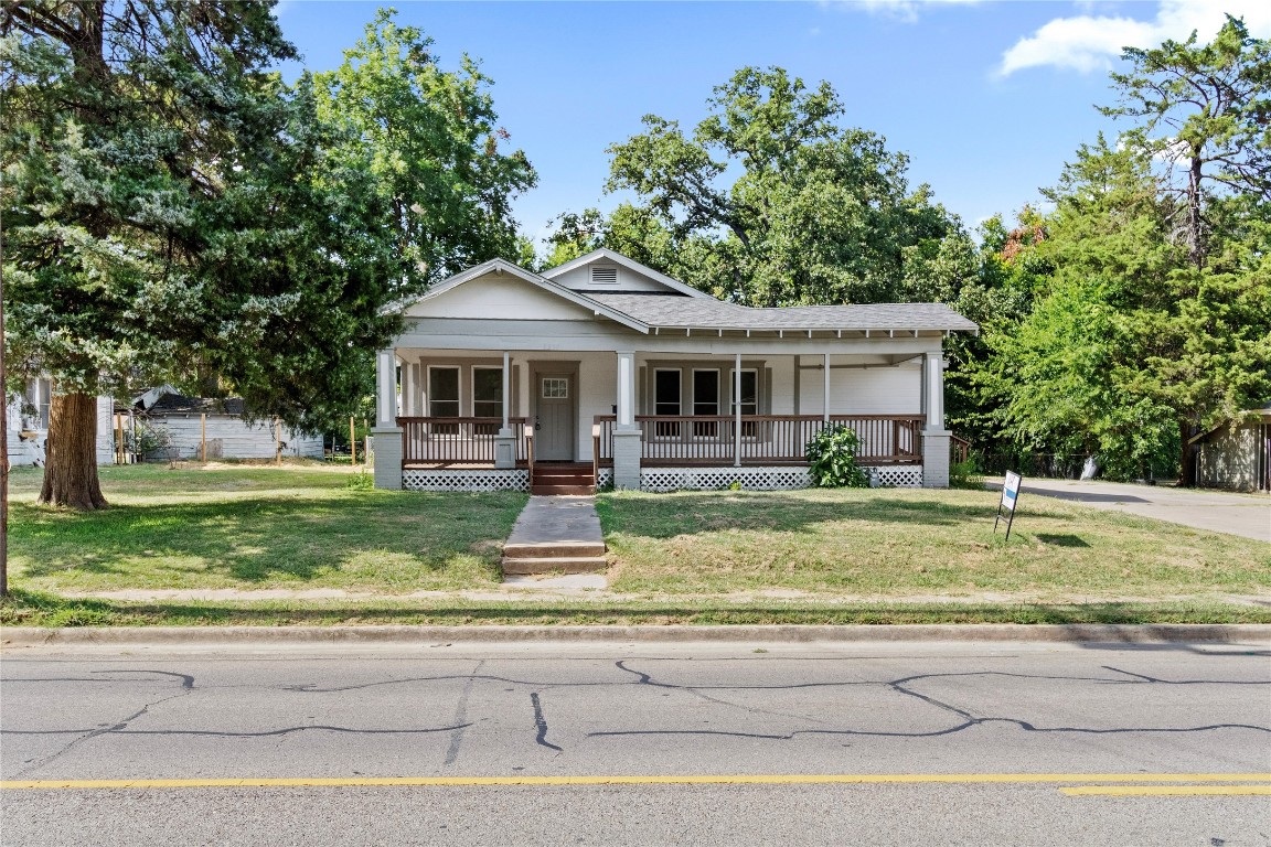2350 Bonham Street Paris TX 75460