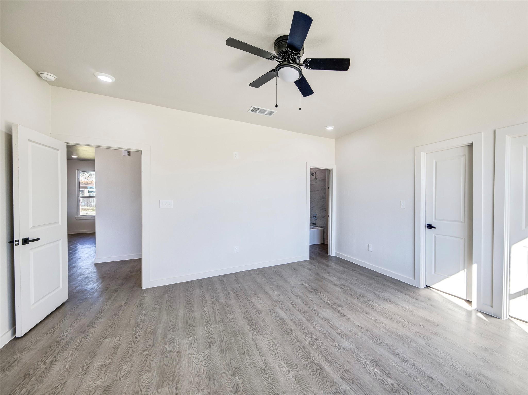 170 Half Moon Way Runaway Bay TX 76426