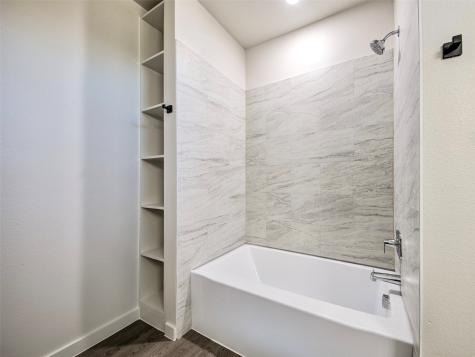 170 Half Moon Way Runaway Bay TX 76426