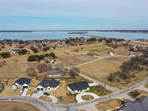 170 Half Moon Way Runaway Bay TX 76426