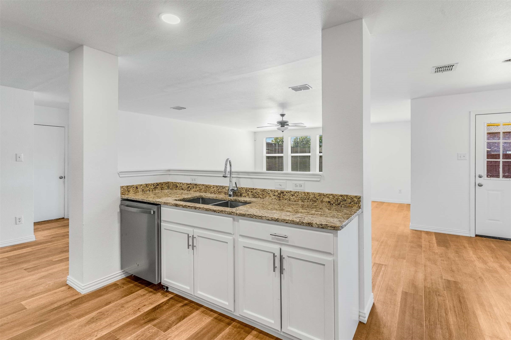 2905 Meadow Bluff Drive Wylie TX 75098
