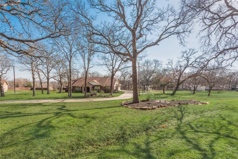 2728 Curtis Court Burleson TX 76028