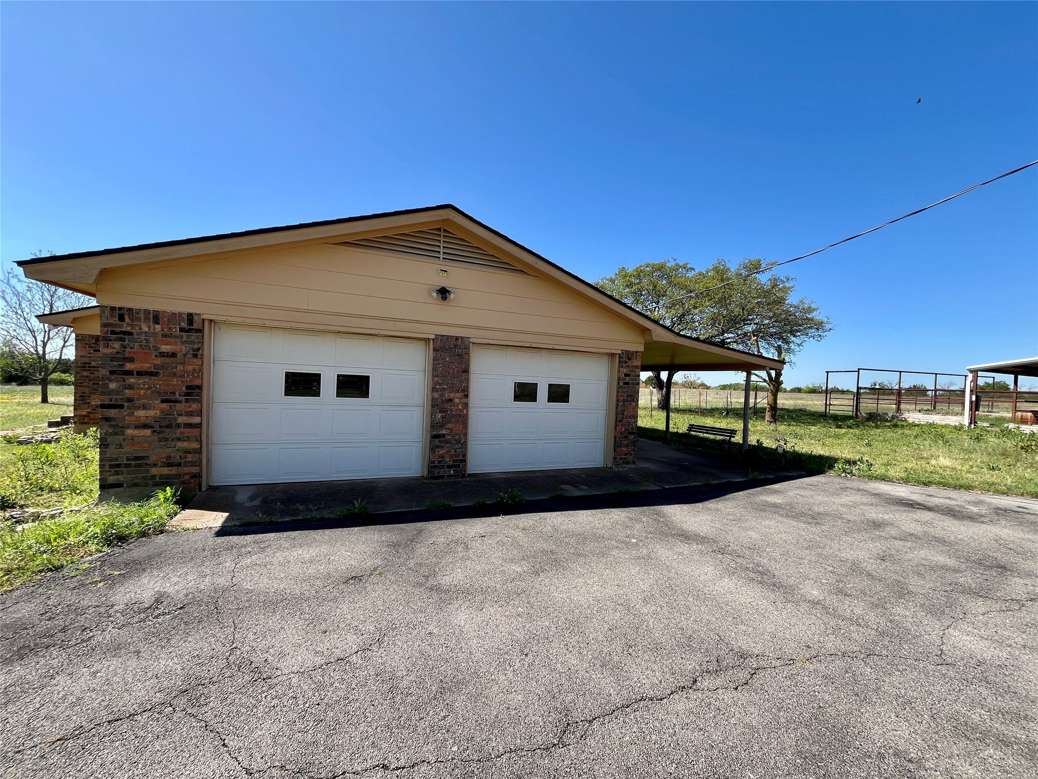 377B County Road 3244 Hico TX 76457