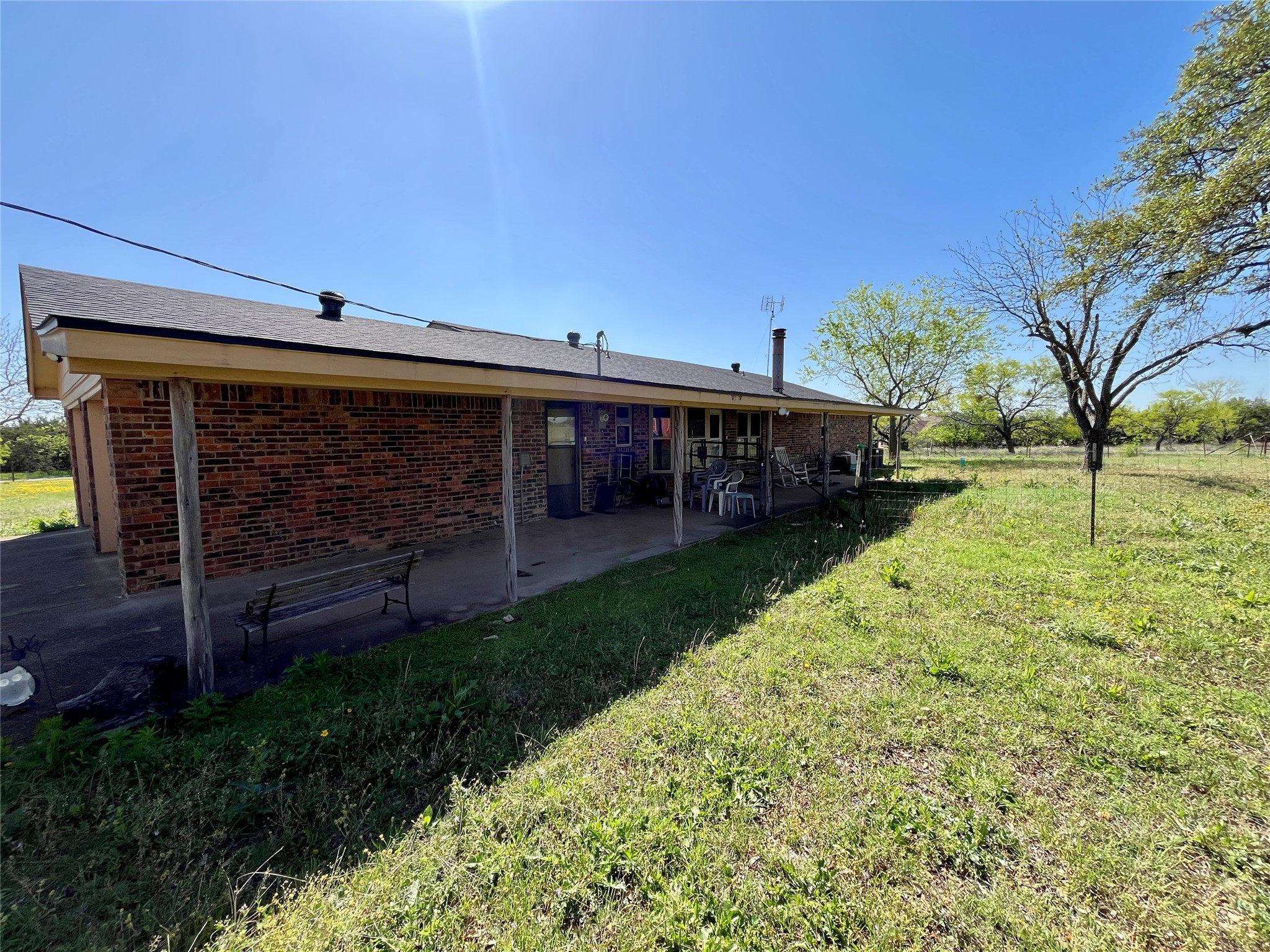 377B County Road 3244 Hico TX 76457