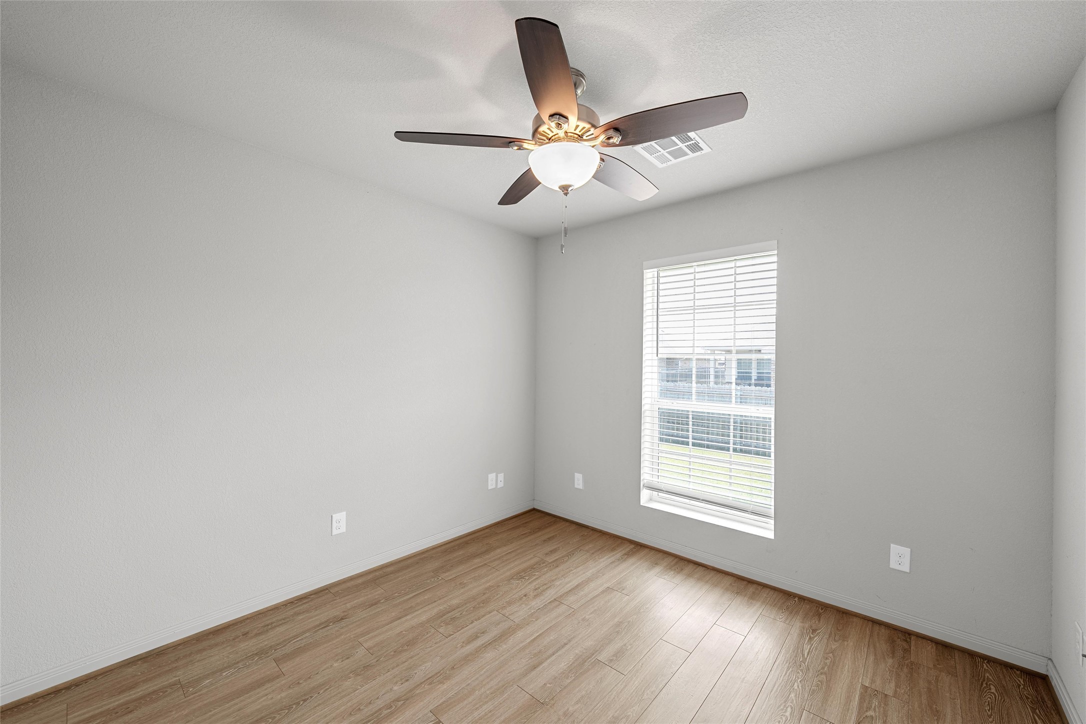 403 Broken Arrow Court Lacy Lakeview TX 76705