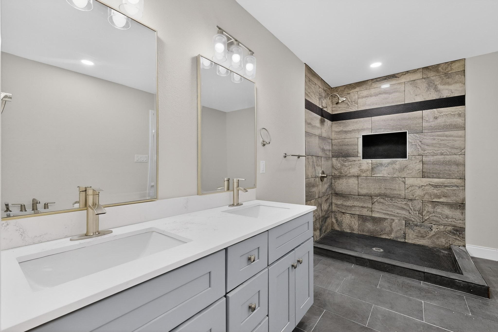 529 Morris Lane Greenville TX 75402