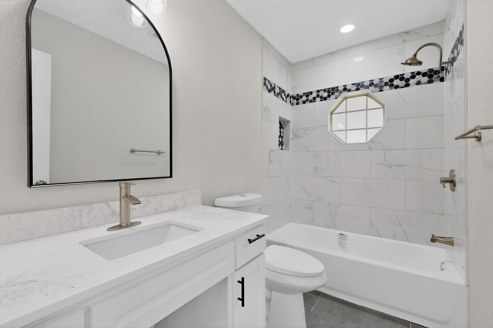 529 Morris Lane Greenville TX 75402