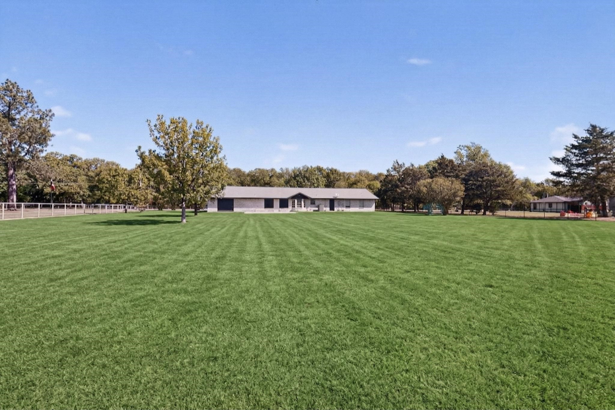 529 Morris Lane Greenville TX 75402
