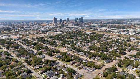 1130 E Hattie Street Fort Worth TX 76104
