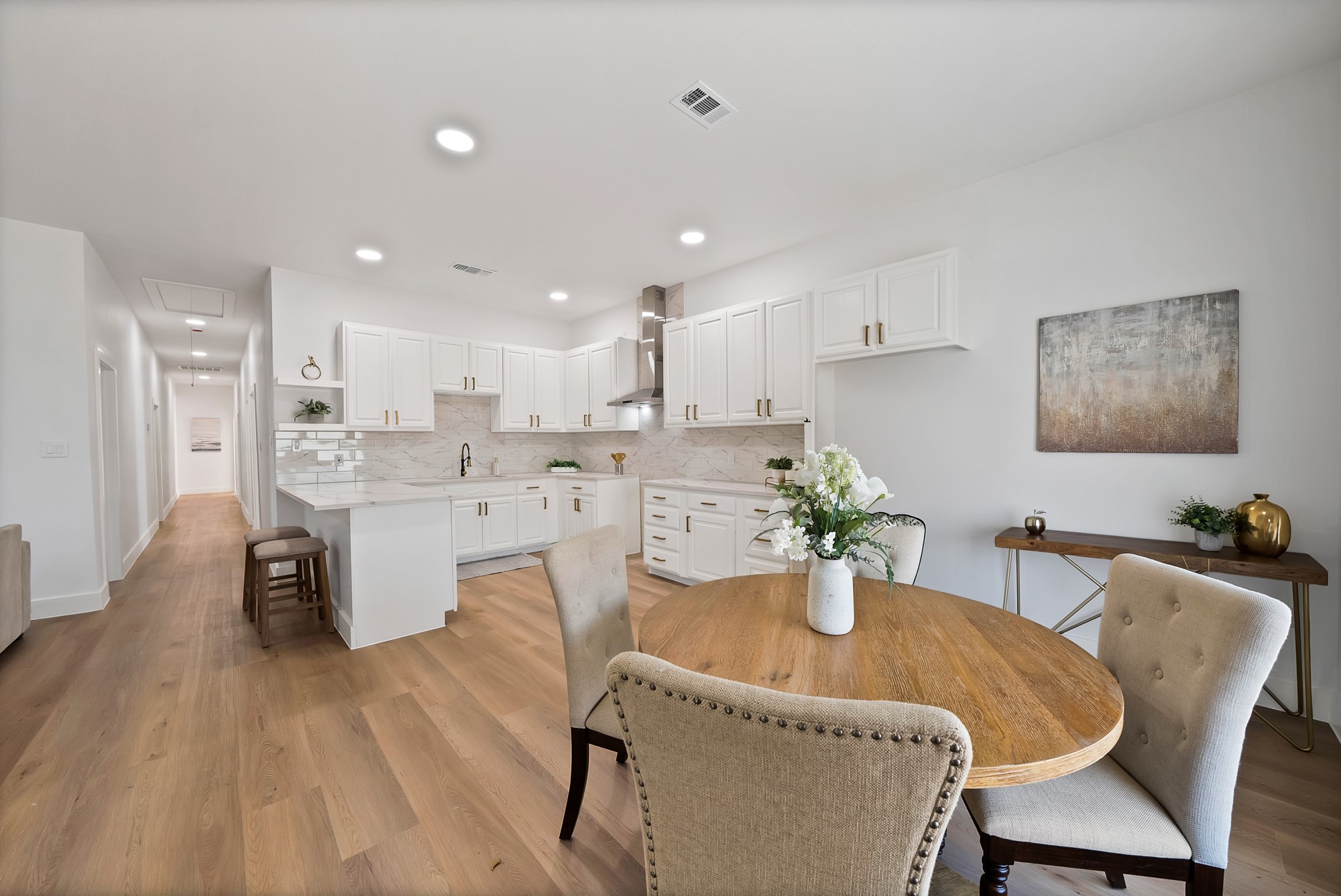 1130 E Hattie Street Fort Worth TX 76104