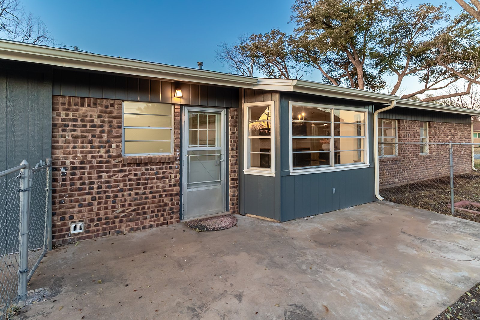 2016 China Brady TX 76825