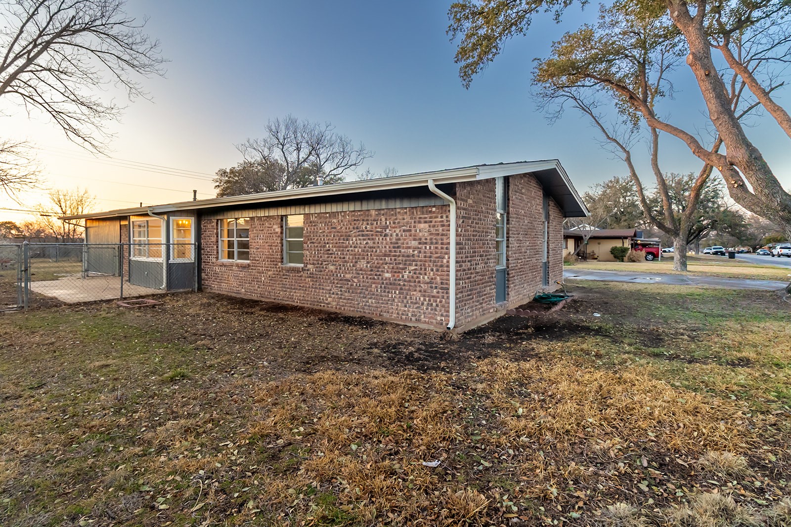 2016 China Brady TX 76825
