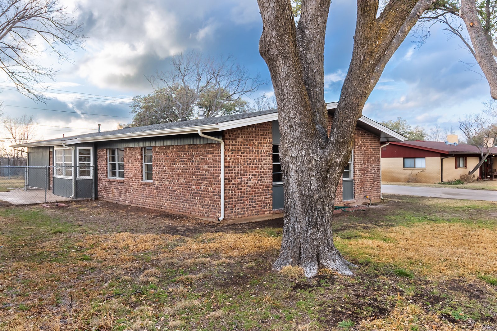 2016 China Brady TX 76825