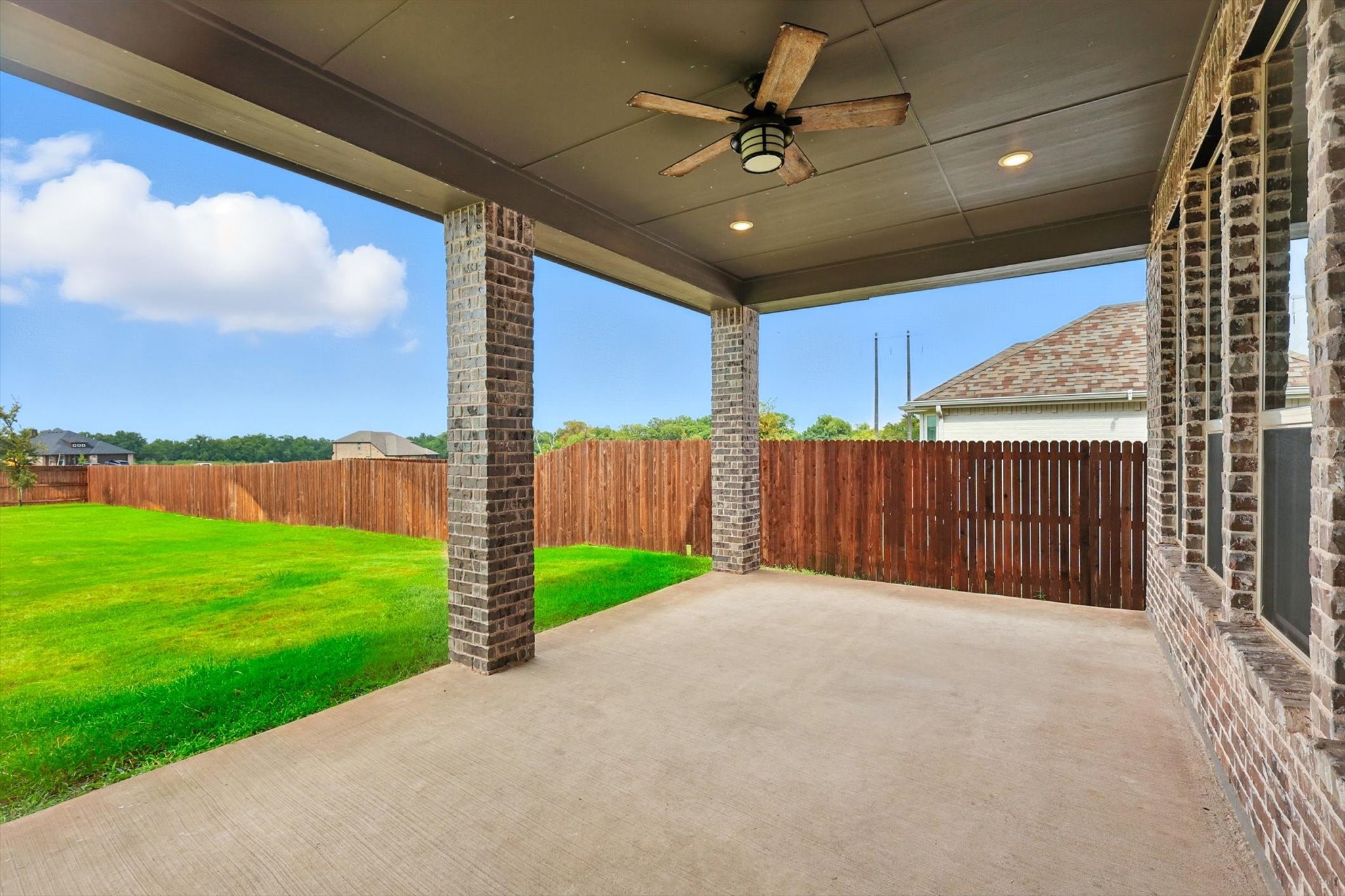 4203 Parrot Lane Sherman TX 75092