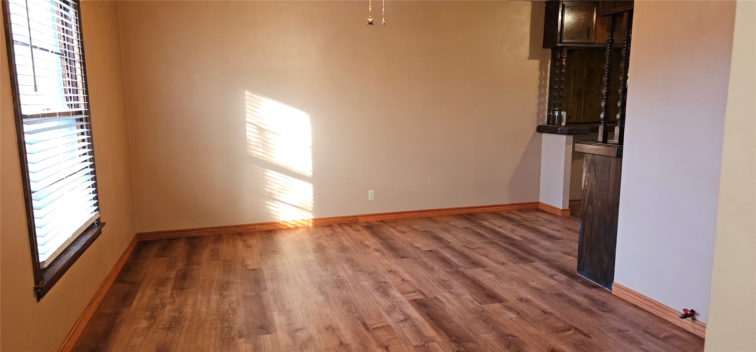 1061 E Walnut Street Hillsboro TX 76645