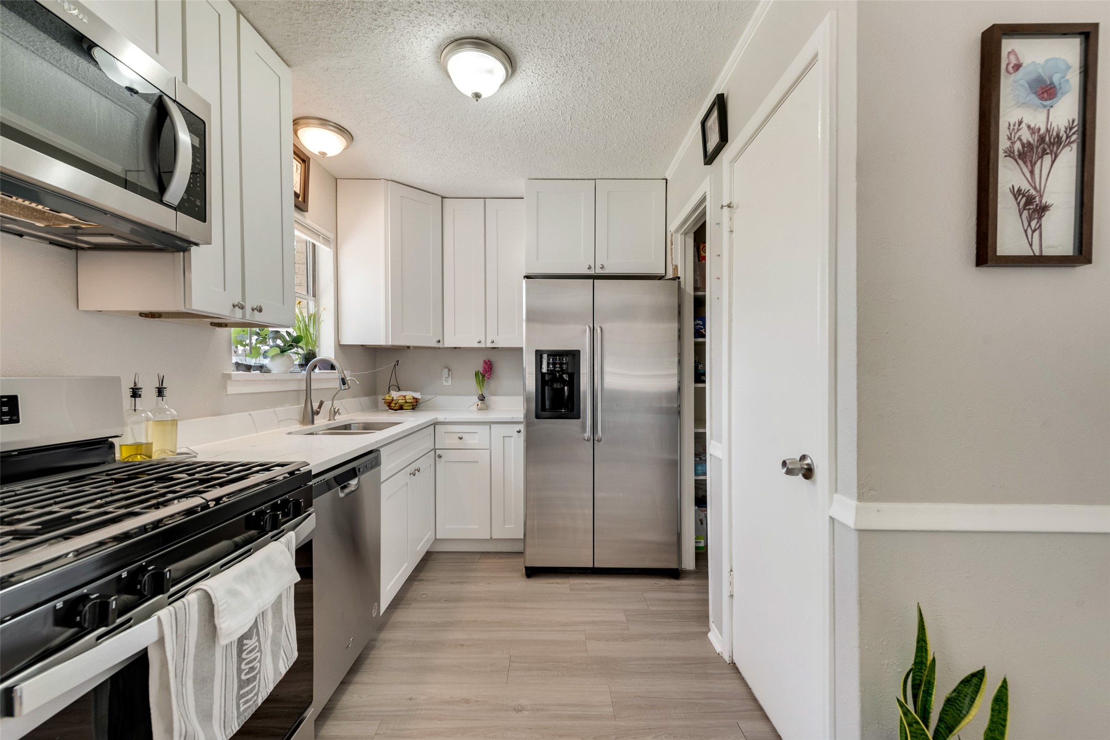 2842 Anchor Drive Mesquite TX 75150