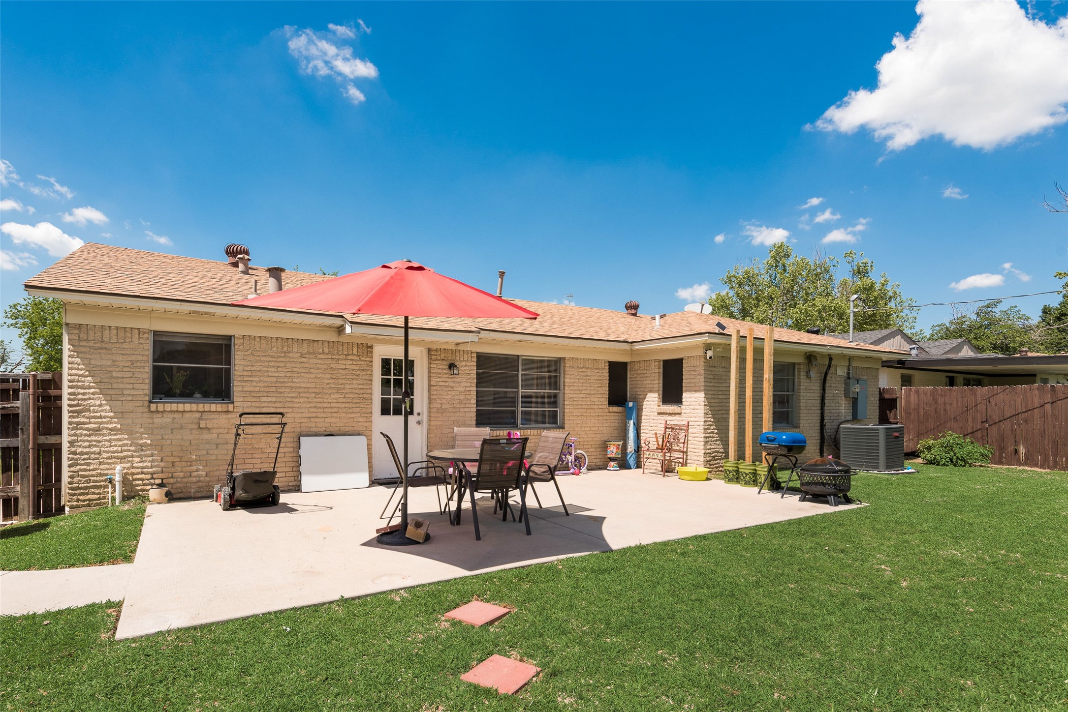 2842 Anchor Drive Mesquite TX 75150