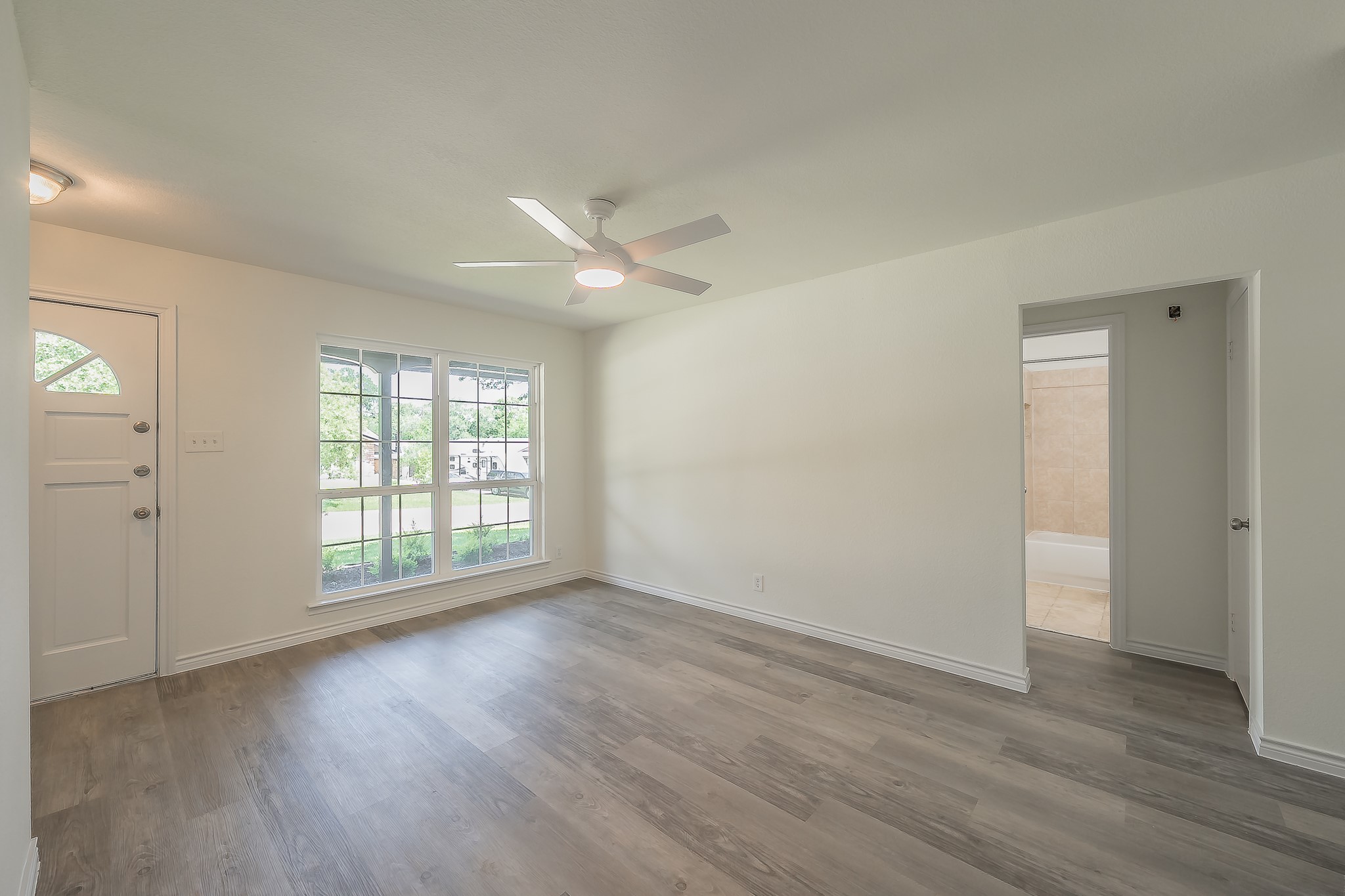 6 Honor Oak Lane Bedford TX 76022