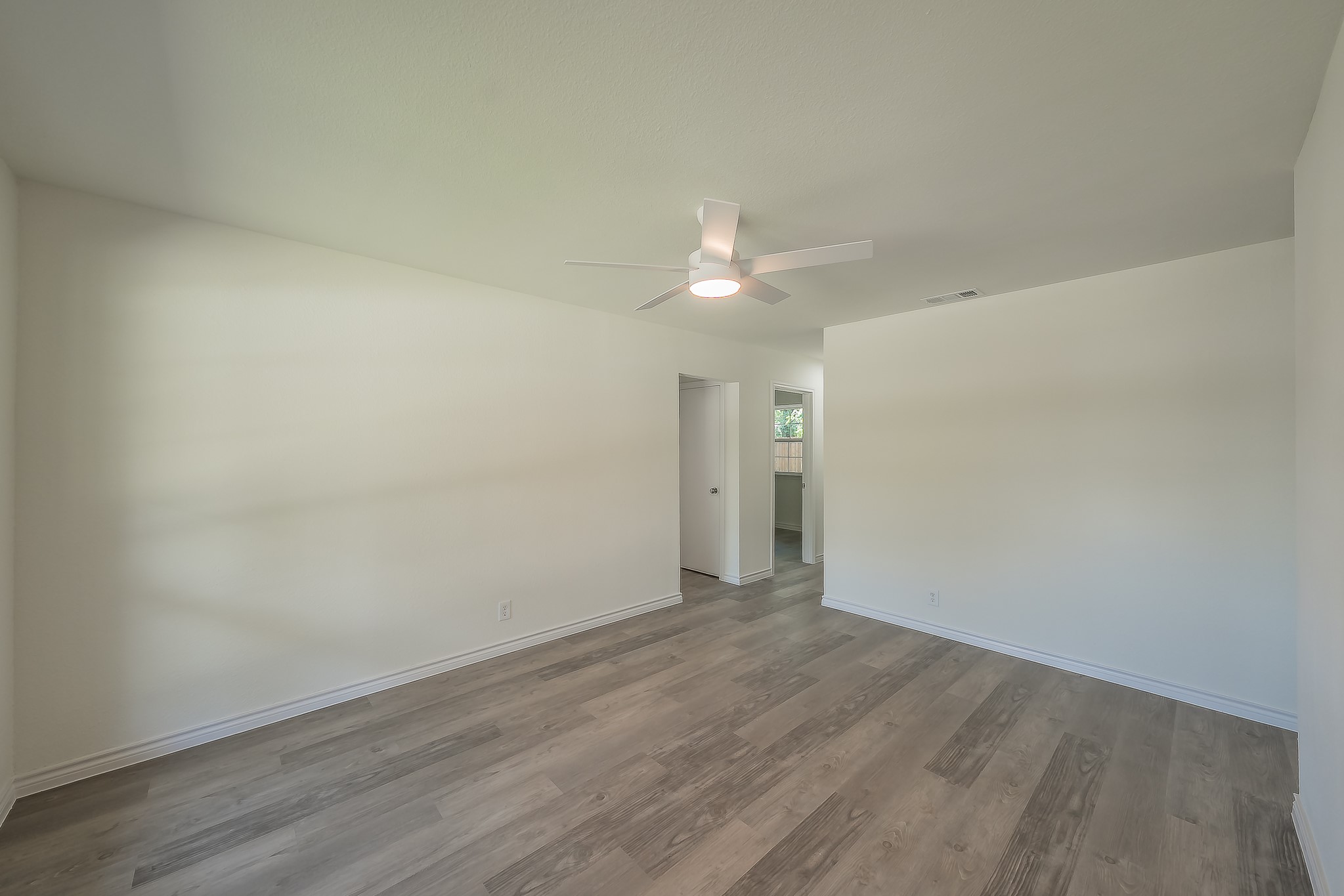 6 Honor Oak Lane Bedford TX 76022