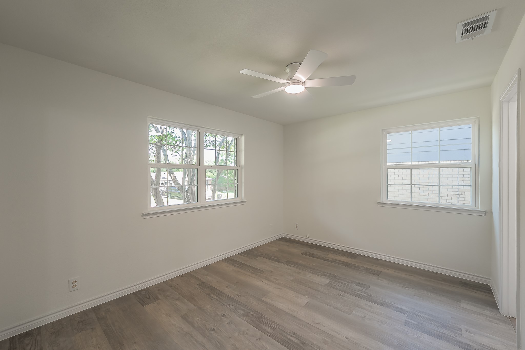 6 Honor Oak Lane Bedford TX 76022