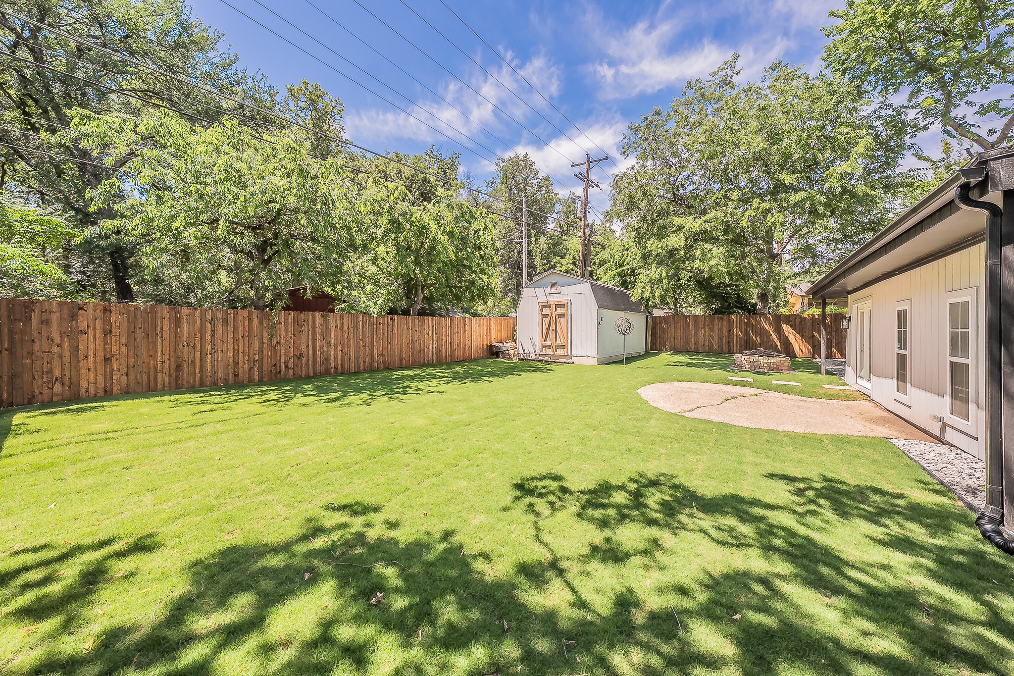 6 Honor Oak Lane Bedford TX 76022