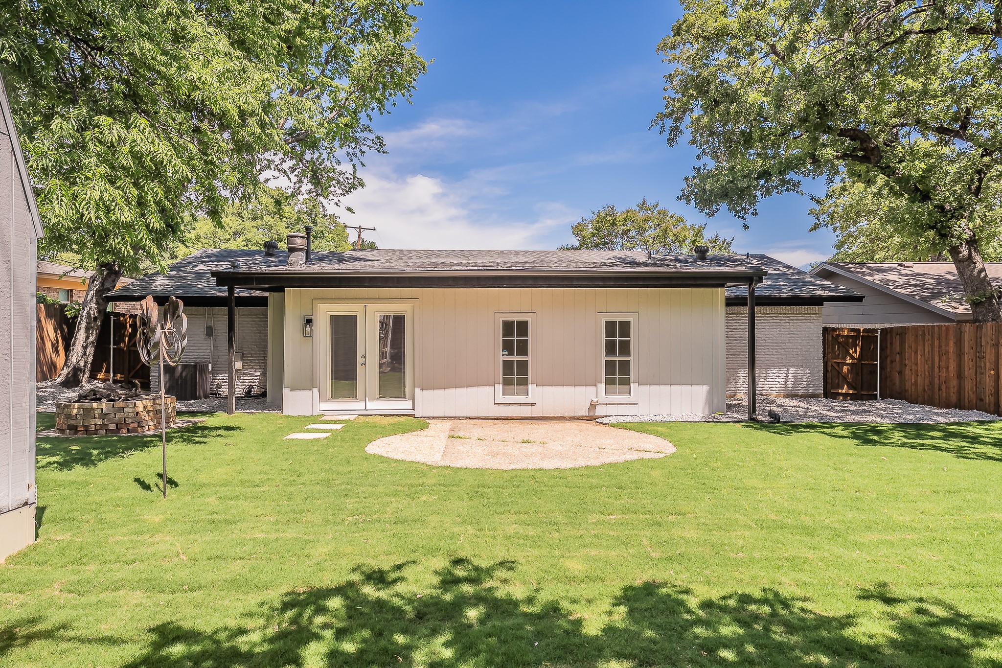6 Honor Oak Lane Bedford TX 76022