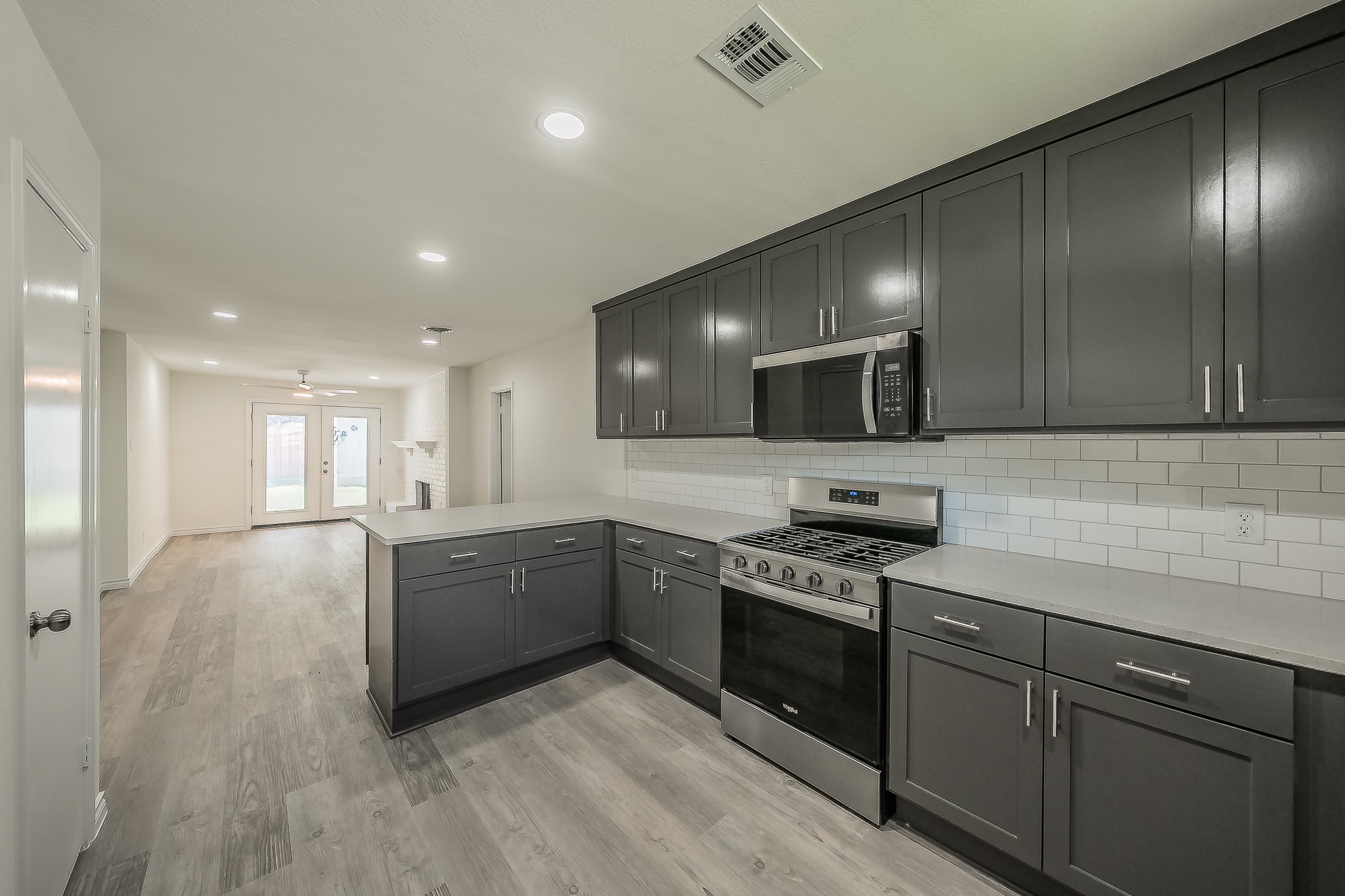 6 Honor Oak Lane Bedford TX 76022