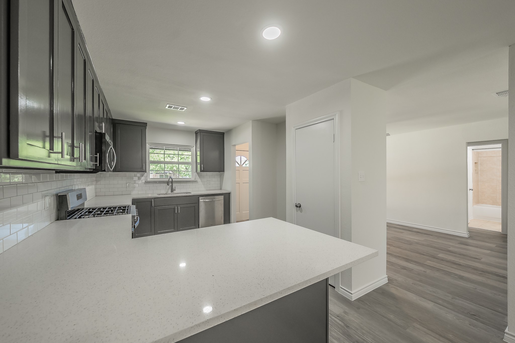 6 Honor Oak Lane Bedford TX 76022