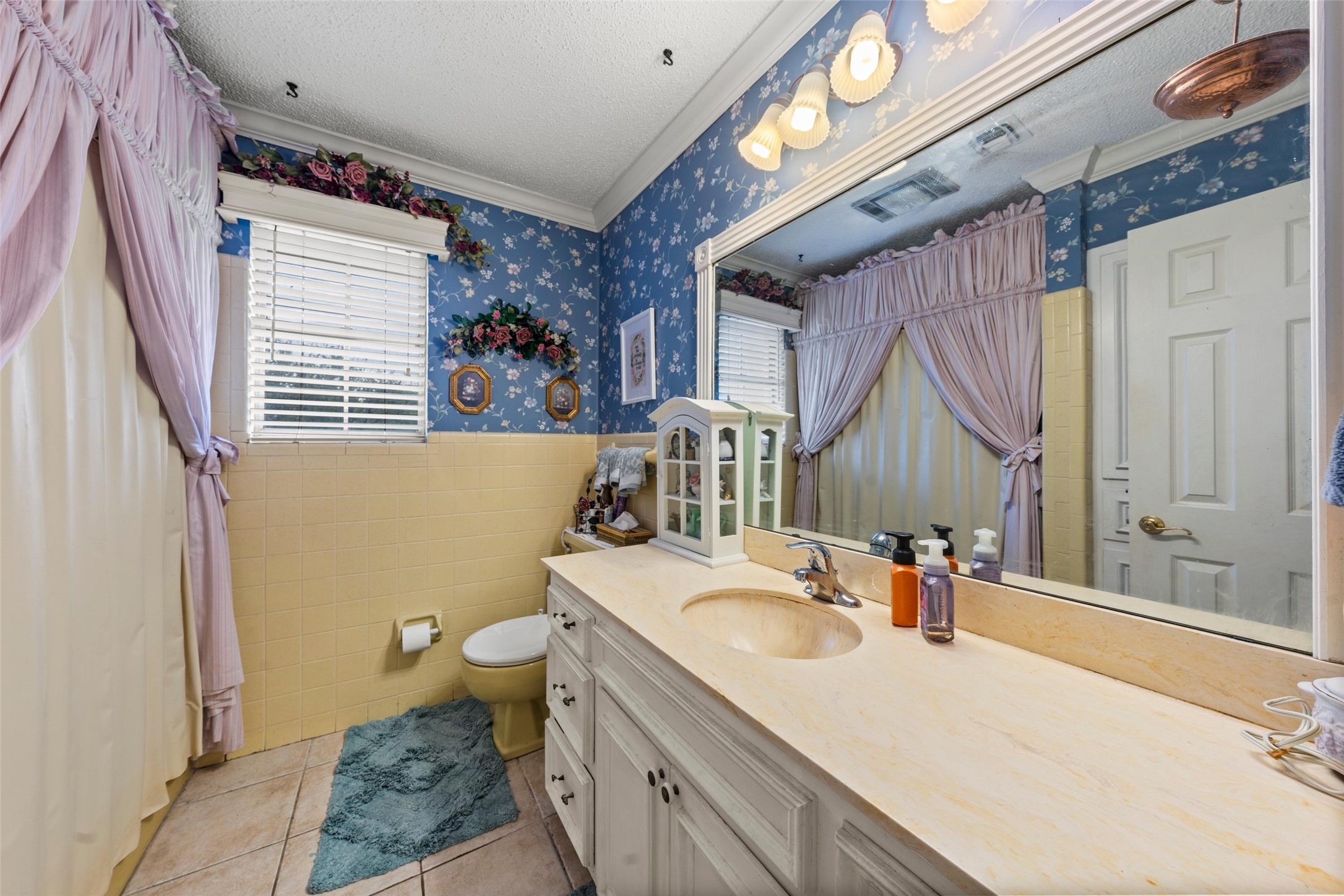 9547 Brookhollow Drive Woodway TX 76712