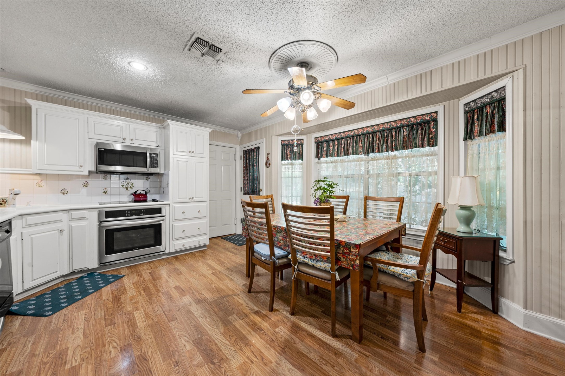 9547 Brookhollow Drive Woodway TX 76712