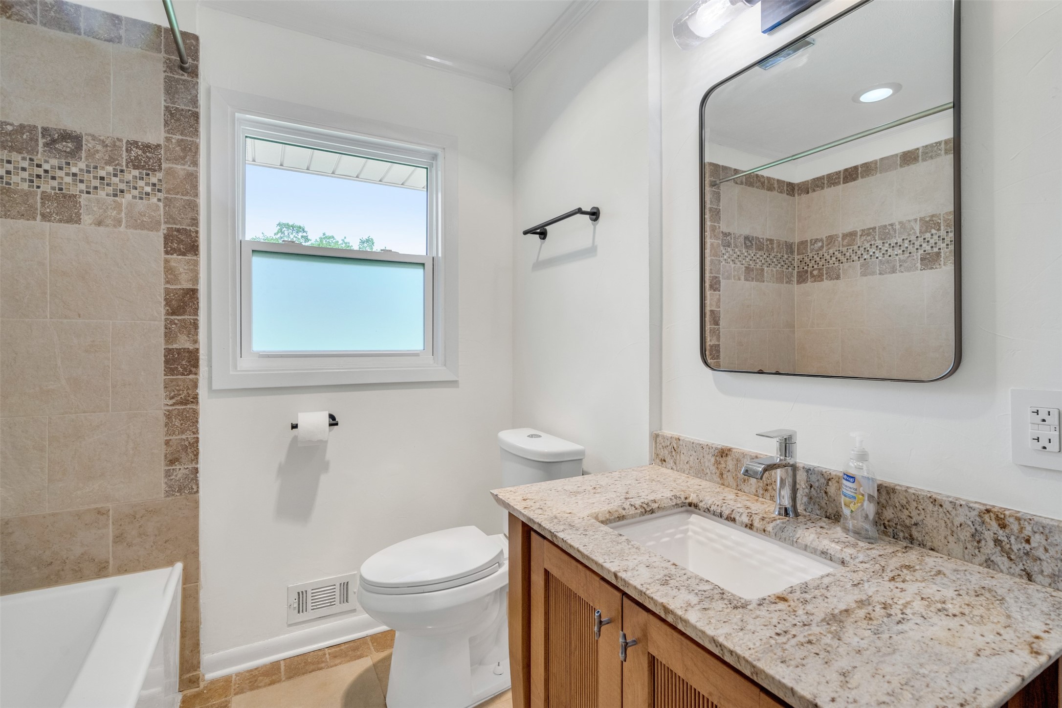 556 Summit Drive Richardson TX 75081