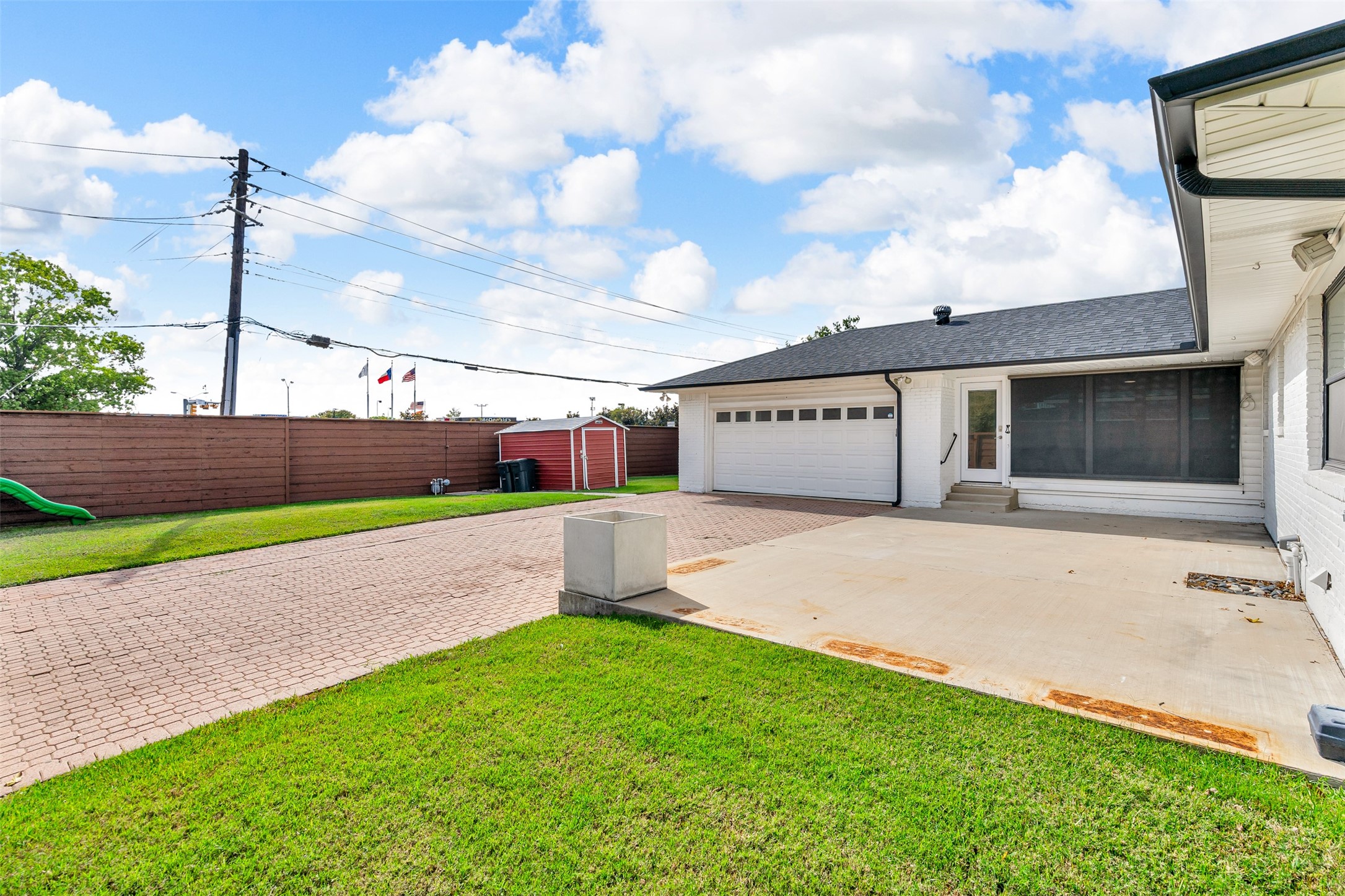 556 Summit Drive Richardson TX 75081