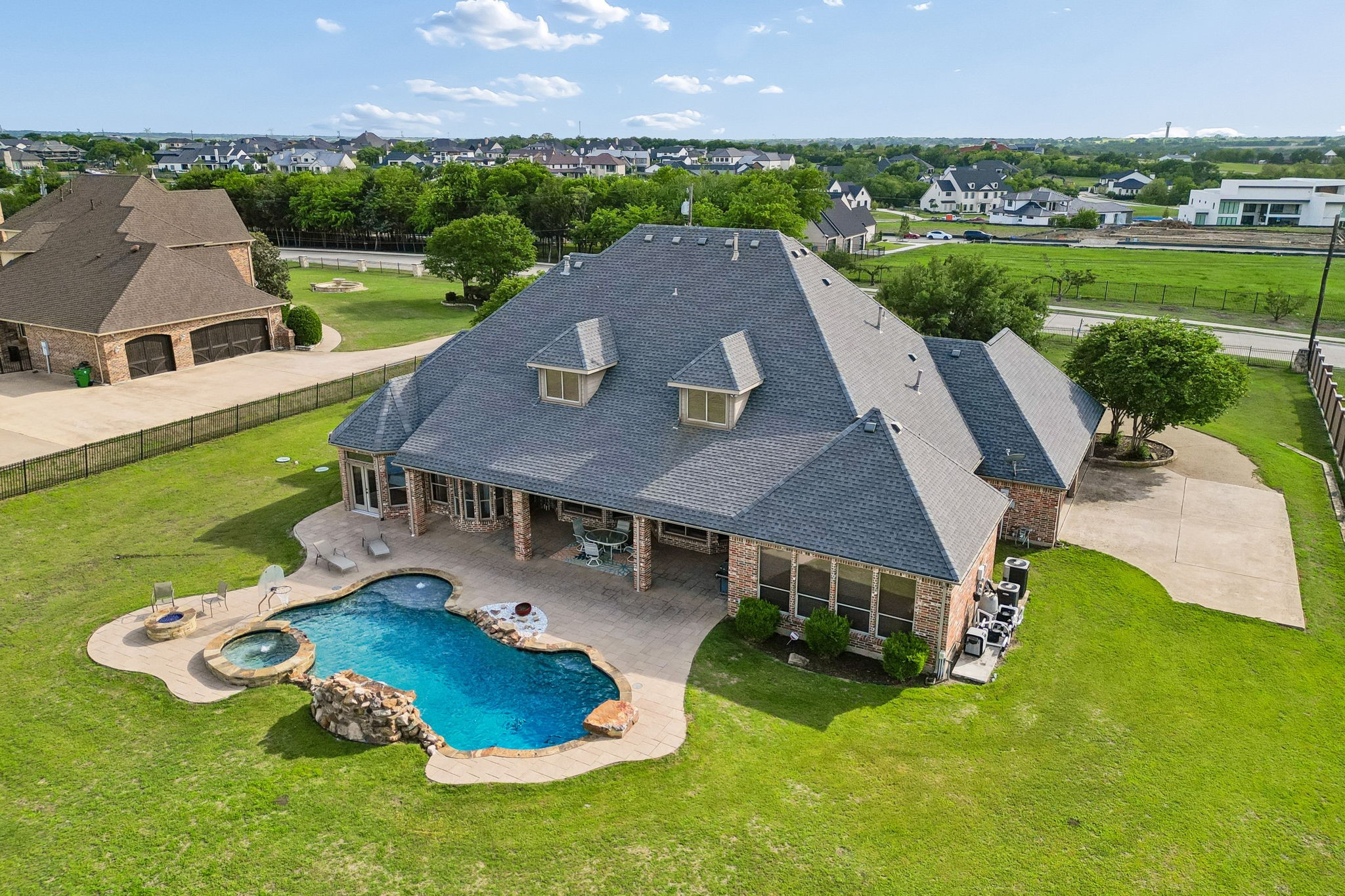 271 Dennis Bailey Lane Heath TX 75032