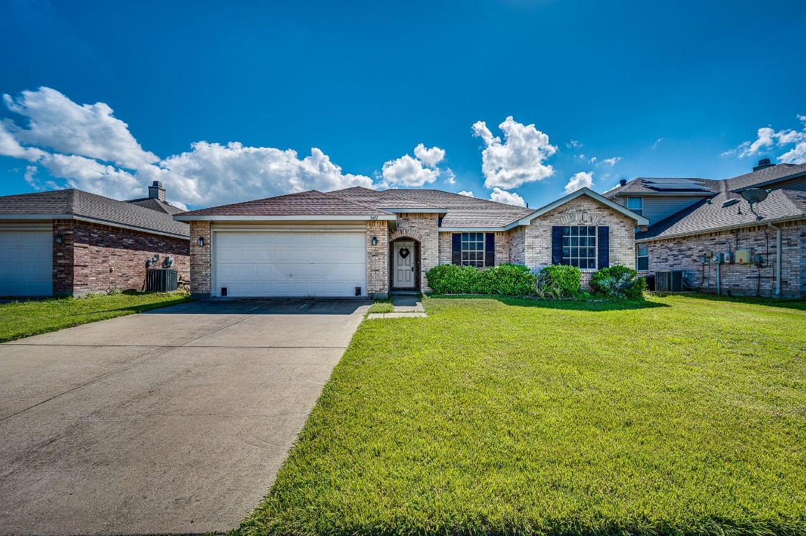 3452 Quannah Drive Grand Prairie TX 75052