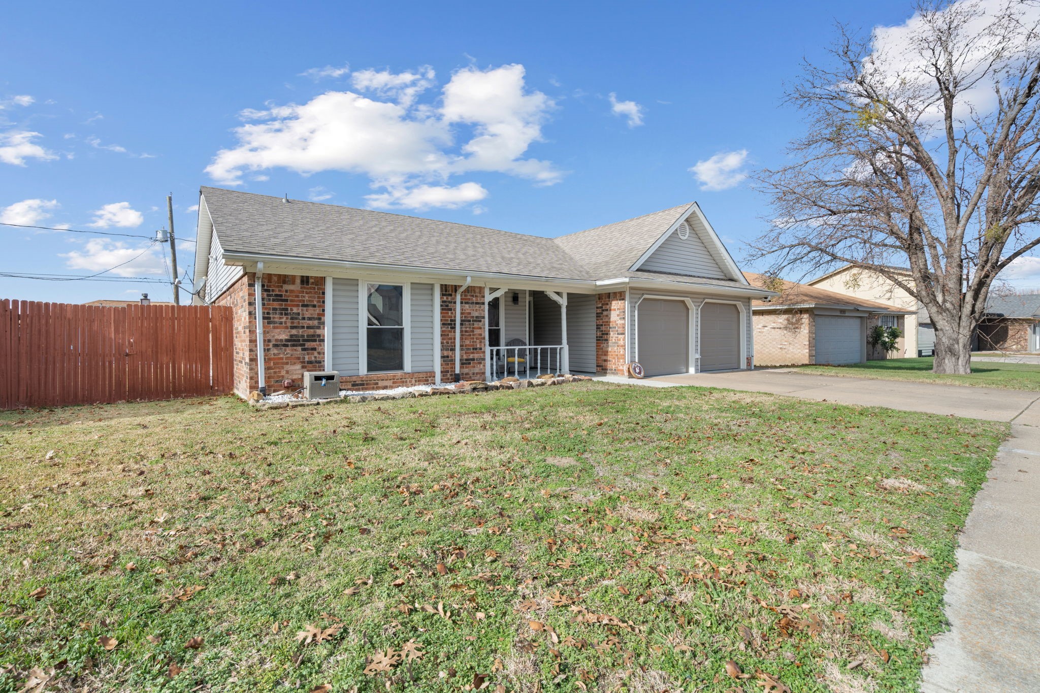 7629 Cedarhill Road Watauga TX 76148