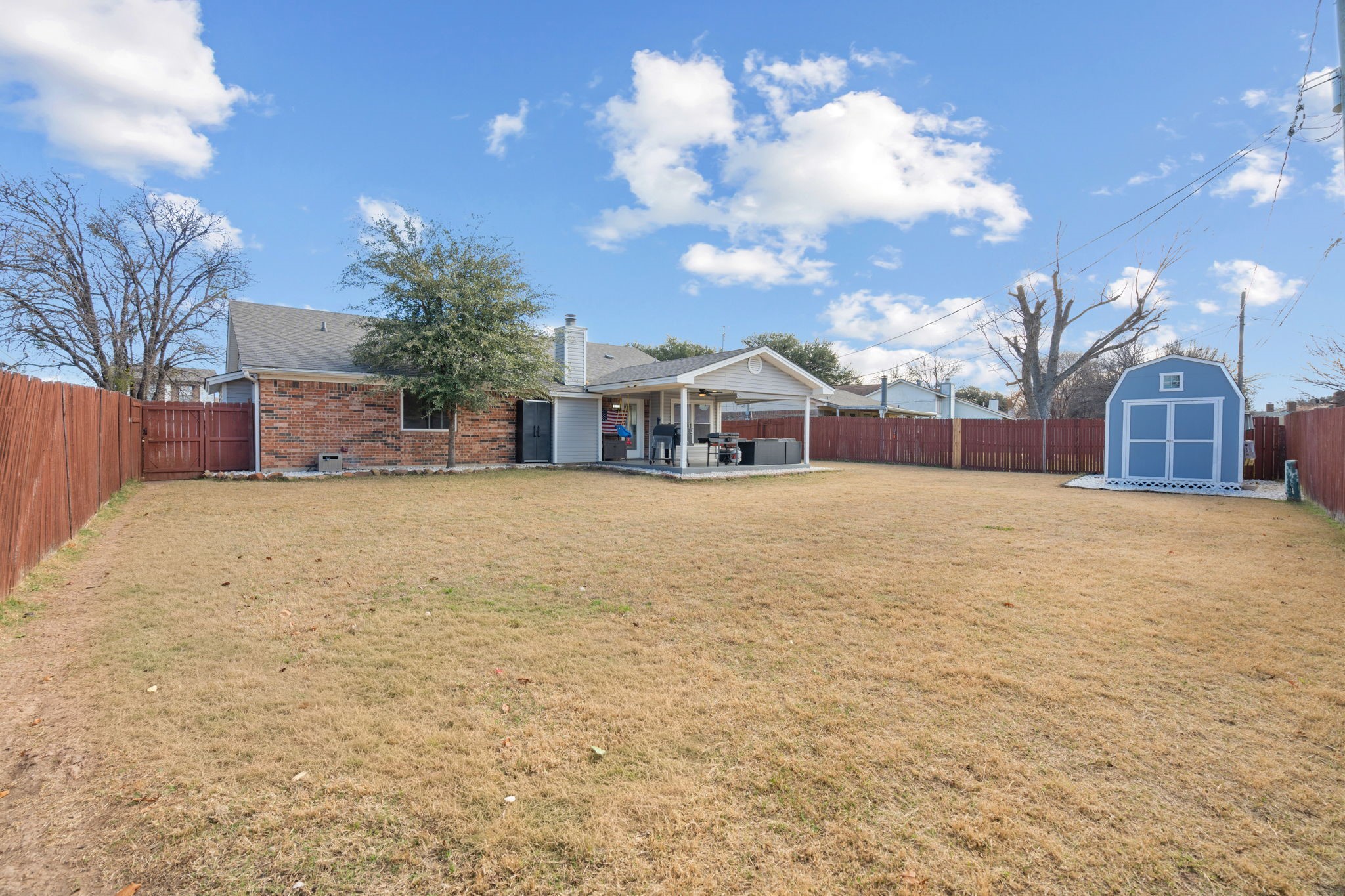 7629 Cedarhill Road Watauga TX 76148