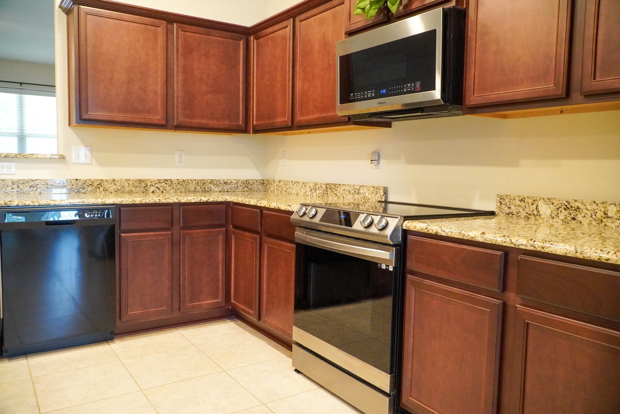 13624 Helix Bridge Way Crowley TX 76036