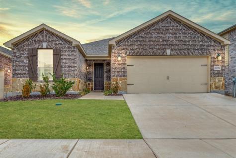 10228 Fox Springs Drive Fort Worth TX 76131