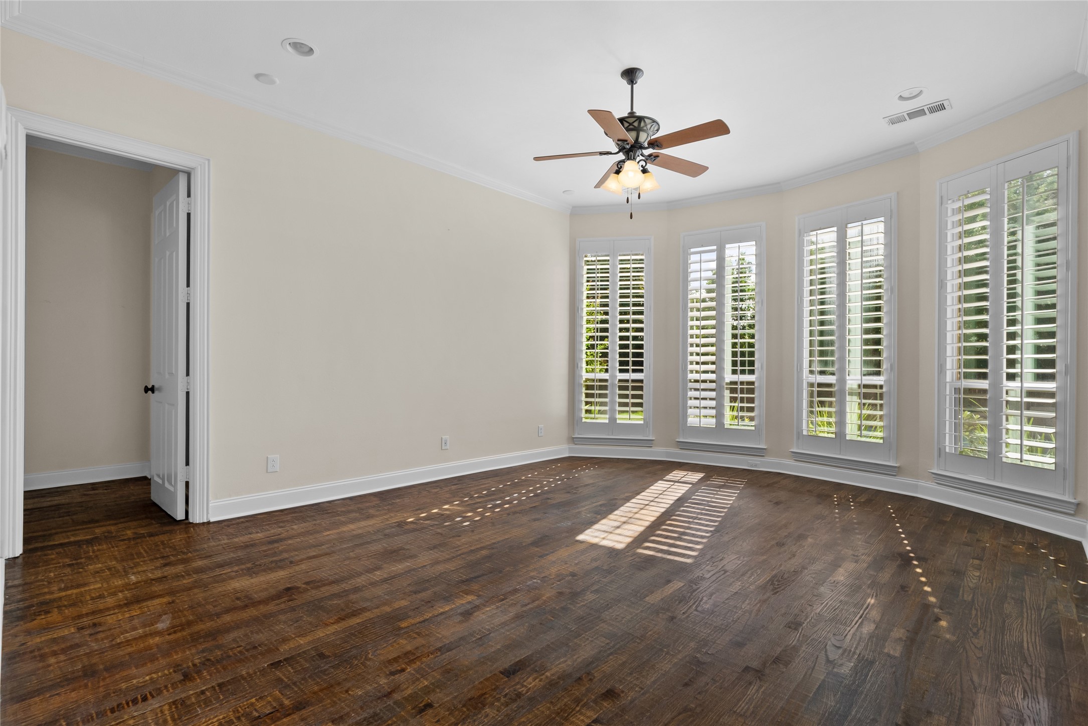 8491 Canyon Crossing Lantana TX 76226