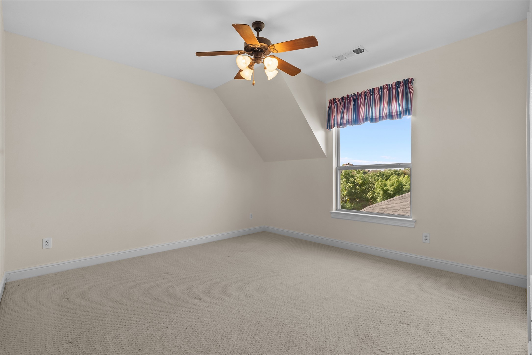 8491 Canyon Crossing Lantana TX 76226