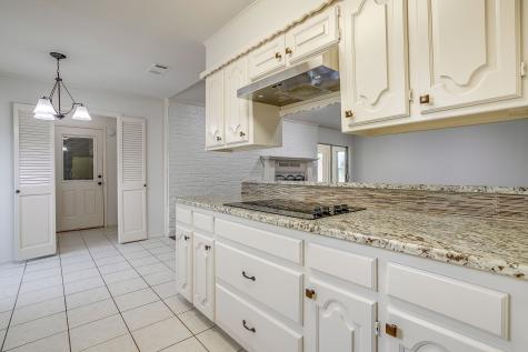 802 Shady Creek Drive Cleburne TX 76033