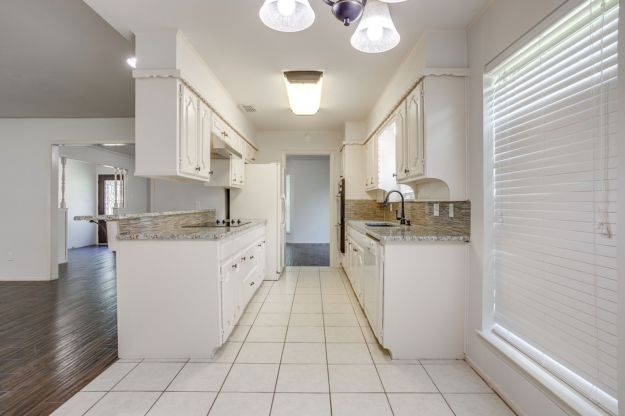 802 Shady Creek Drive Cleburne TX 76033