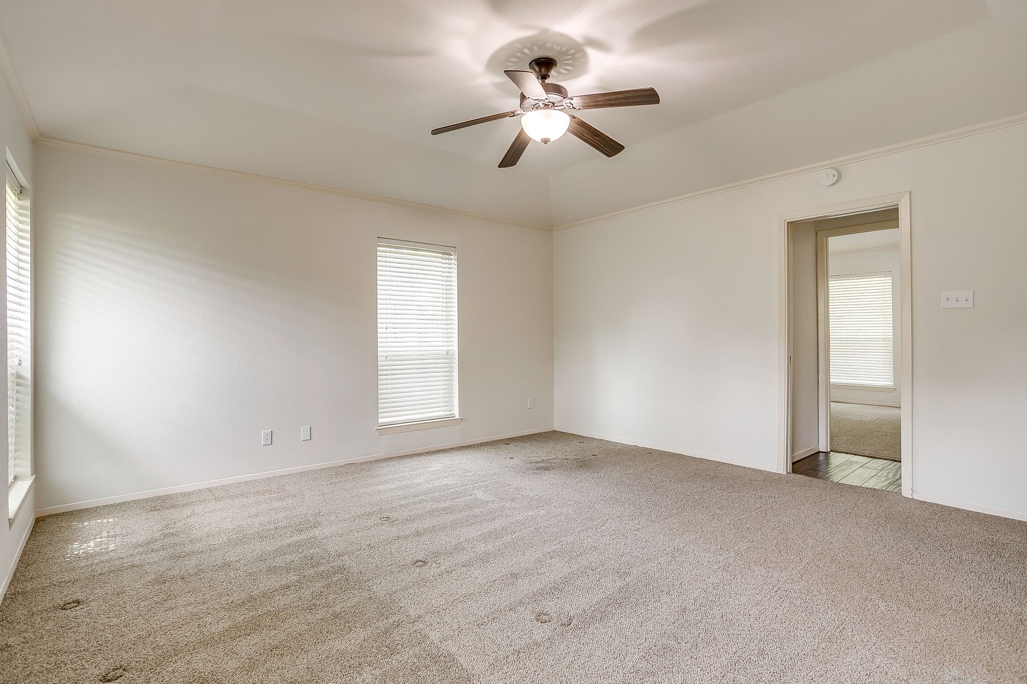 802 Shady Creek Drive Cleburne TX 76033