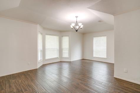 802 Shady Creek Drive Cleburne TX 76033