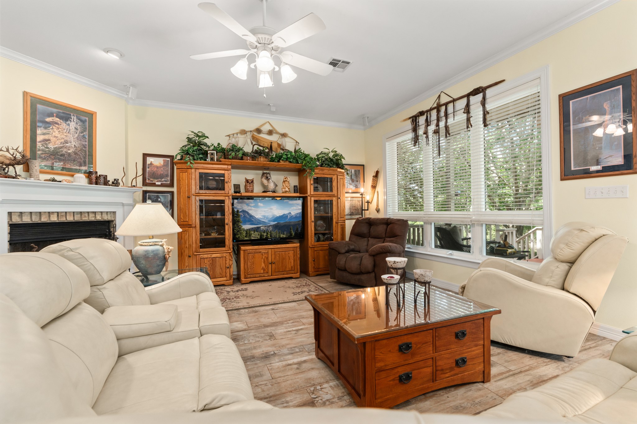 1264 Overlook Drive Whitney TX 76692