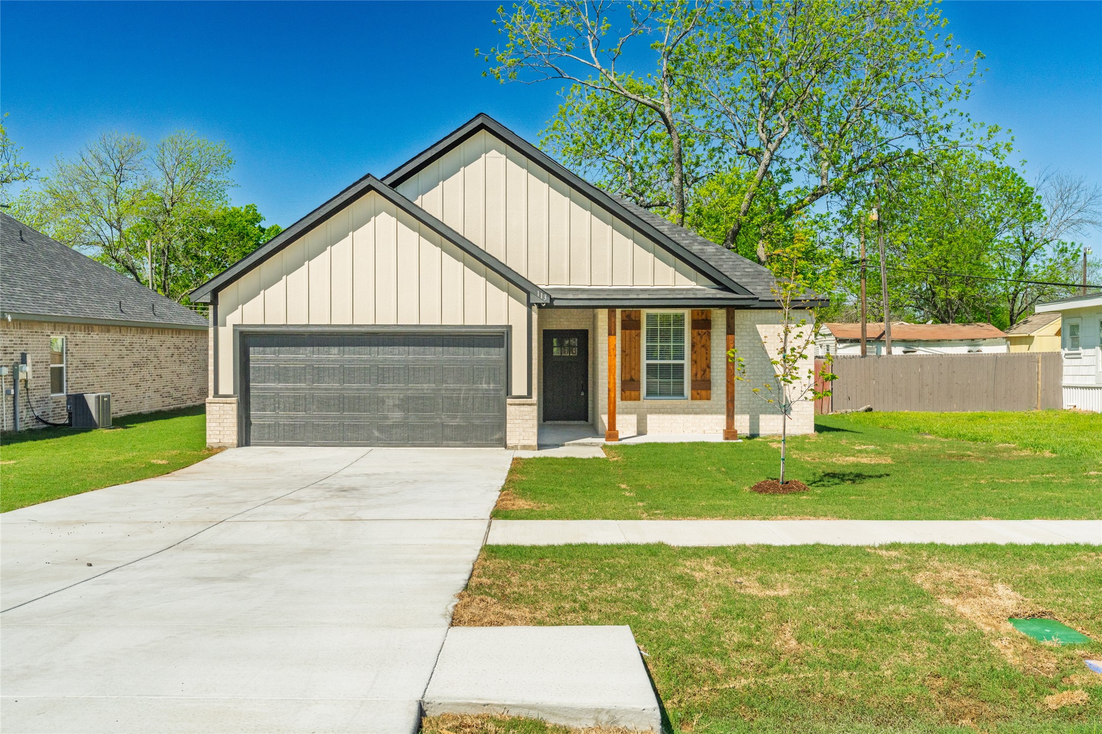 113 N Third Street Celeste TX 75423