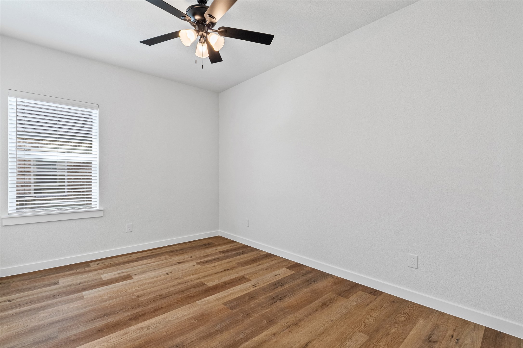 113 N Third Street Celeste TX 75423